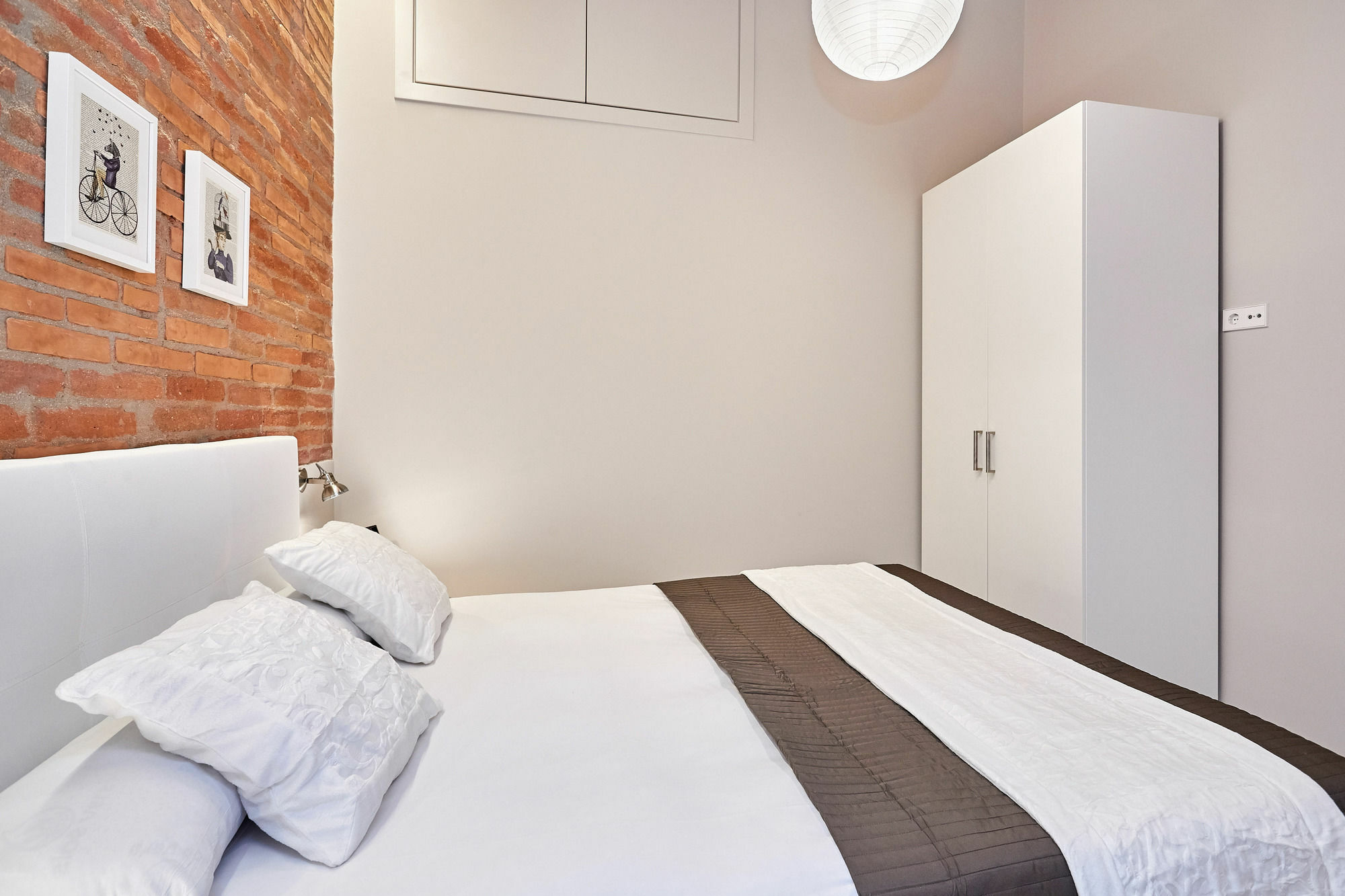 Urban District - Vintage 3*